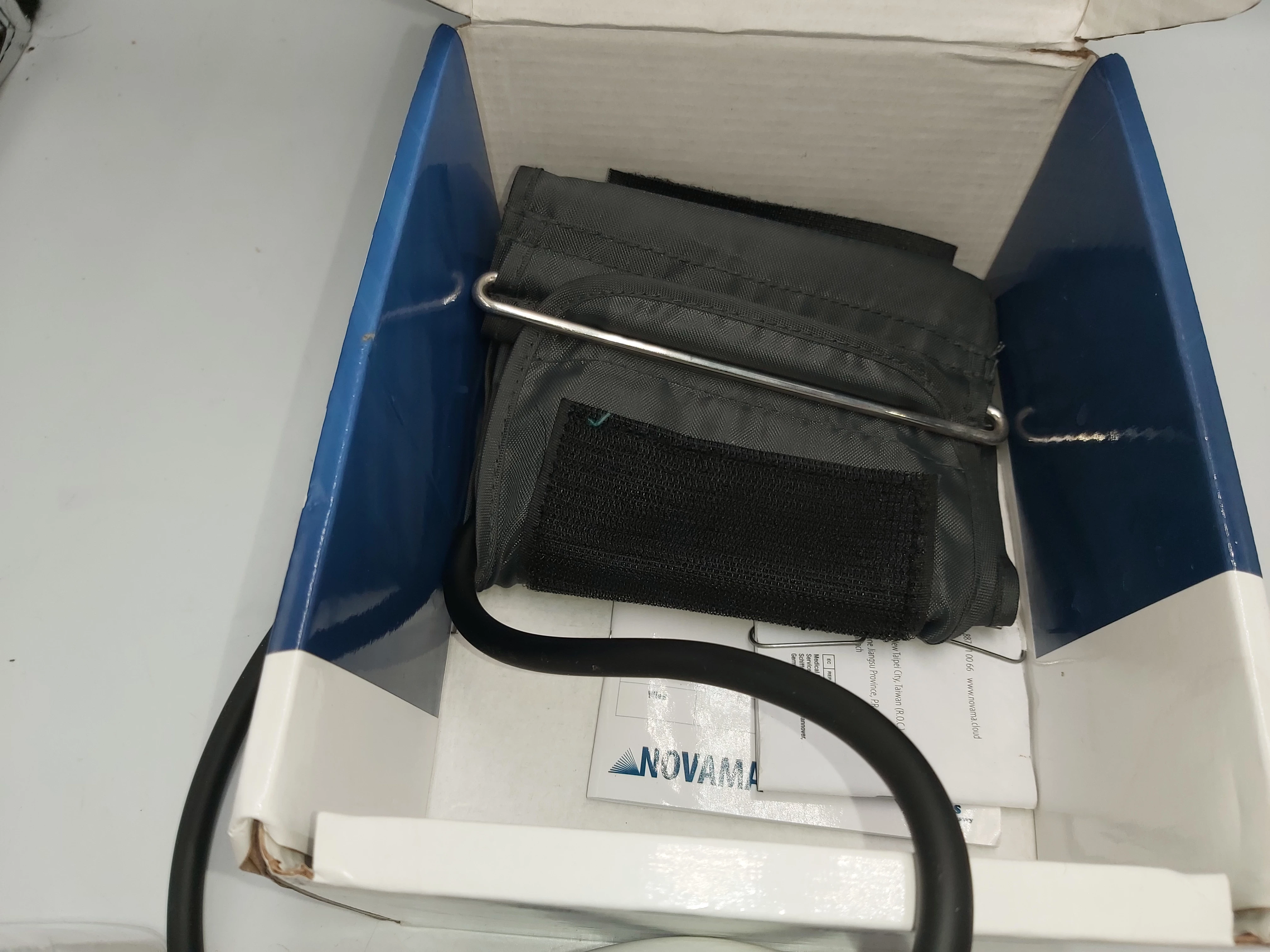 cisnieniomierz-naramienny-novama-home-uszkodzony-typ-wyrobu-medycznego-wyposazenie-wyrobu-medycznego-lub-produkt-niemajacy-przewidzianego-zastosowania-medycznego