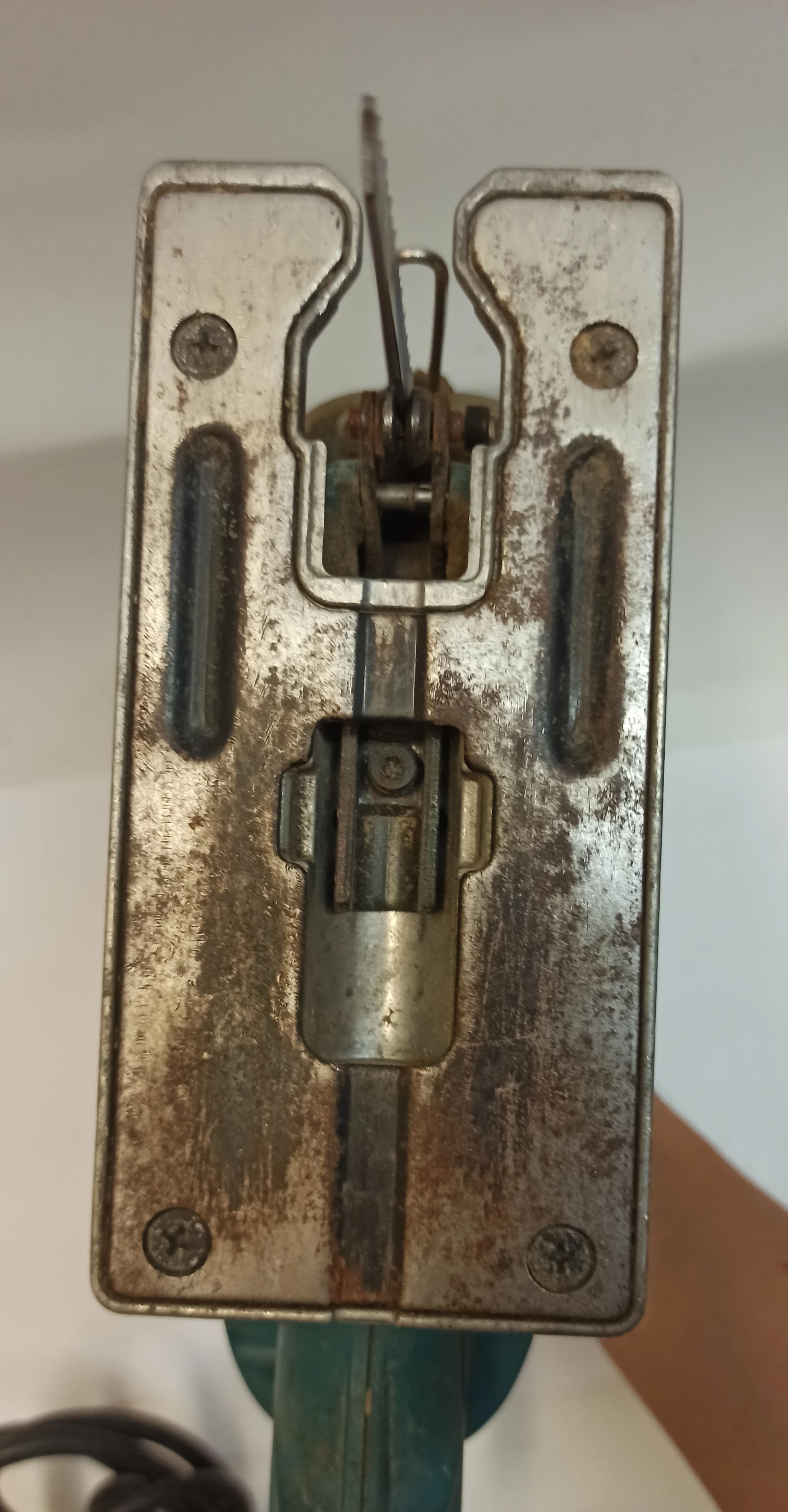 wyrzynarka-makita-4329-marka-makita