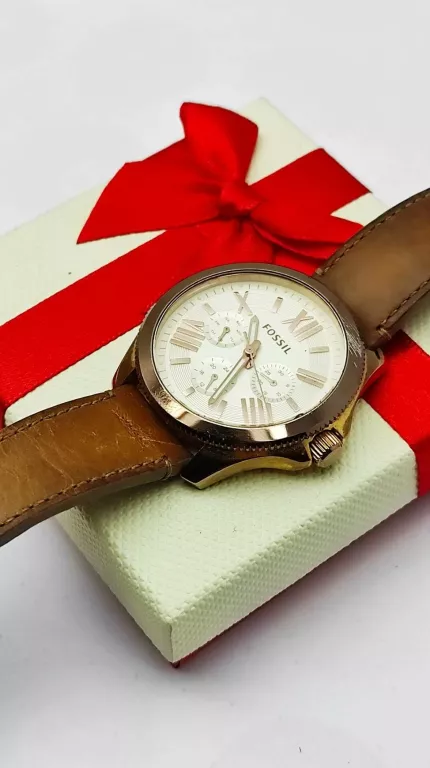 ELEGANCKI ZEGAREK  DAMSKI FOSSIL 4532
