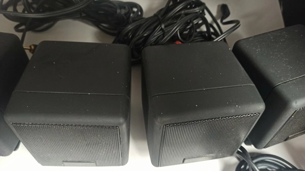 glosniki-creative-soundworks-desktop-theater-51-product-id-0dfc8c69-2198-4bc5-a1f1-dd3486216af0