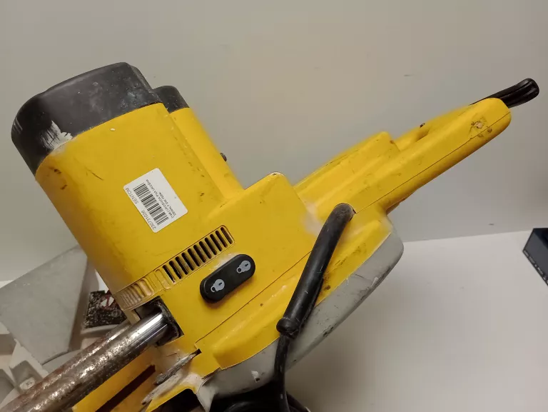 UKOŚNICA PIŁA UKOŚNA DEWALT DW 707