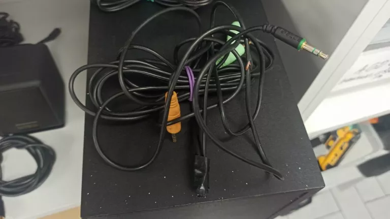 glosniki-creative-soundworks-desktop-theater-51-nowopogonska-228-czeladz