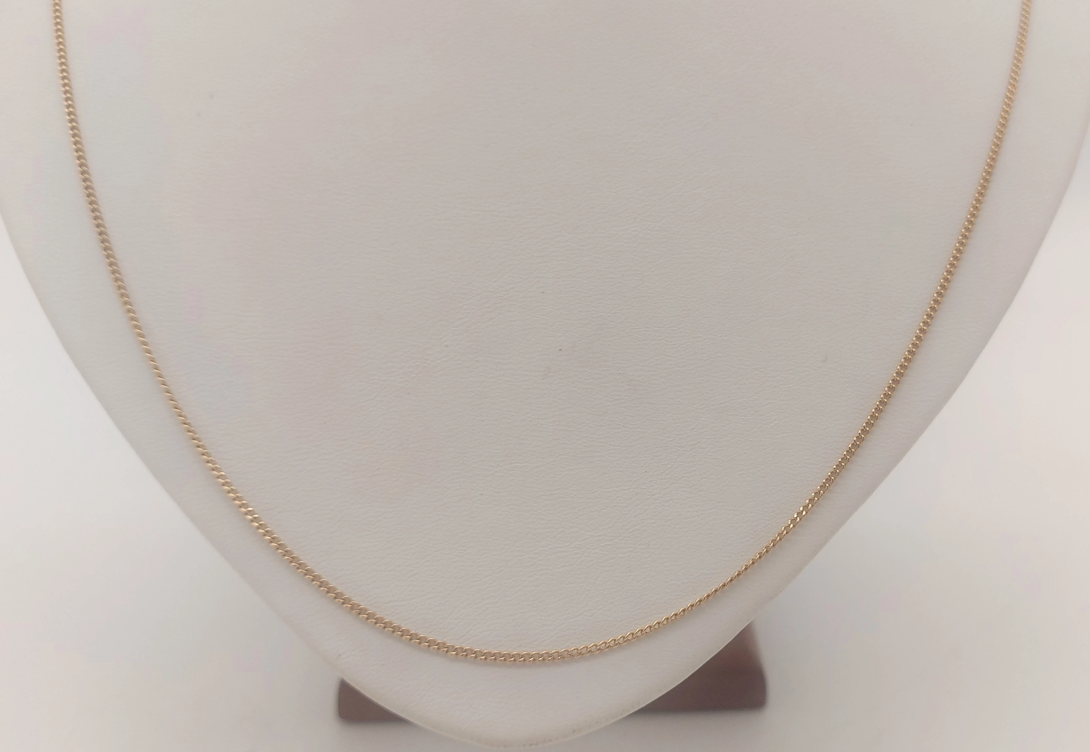 piekny-zloty-lancuszek-55-cm-rodzaj-wyrob-jubilerski