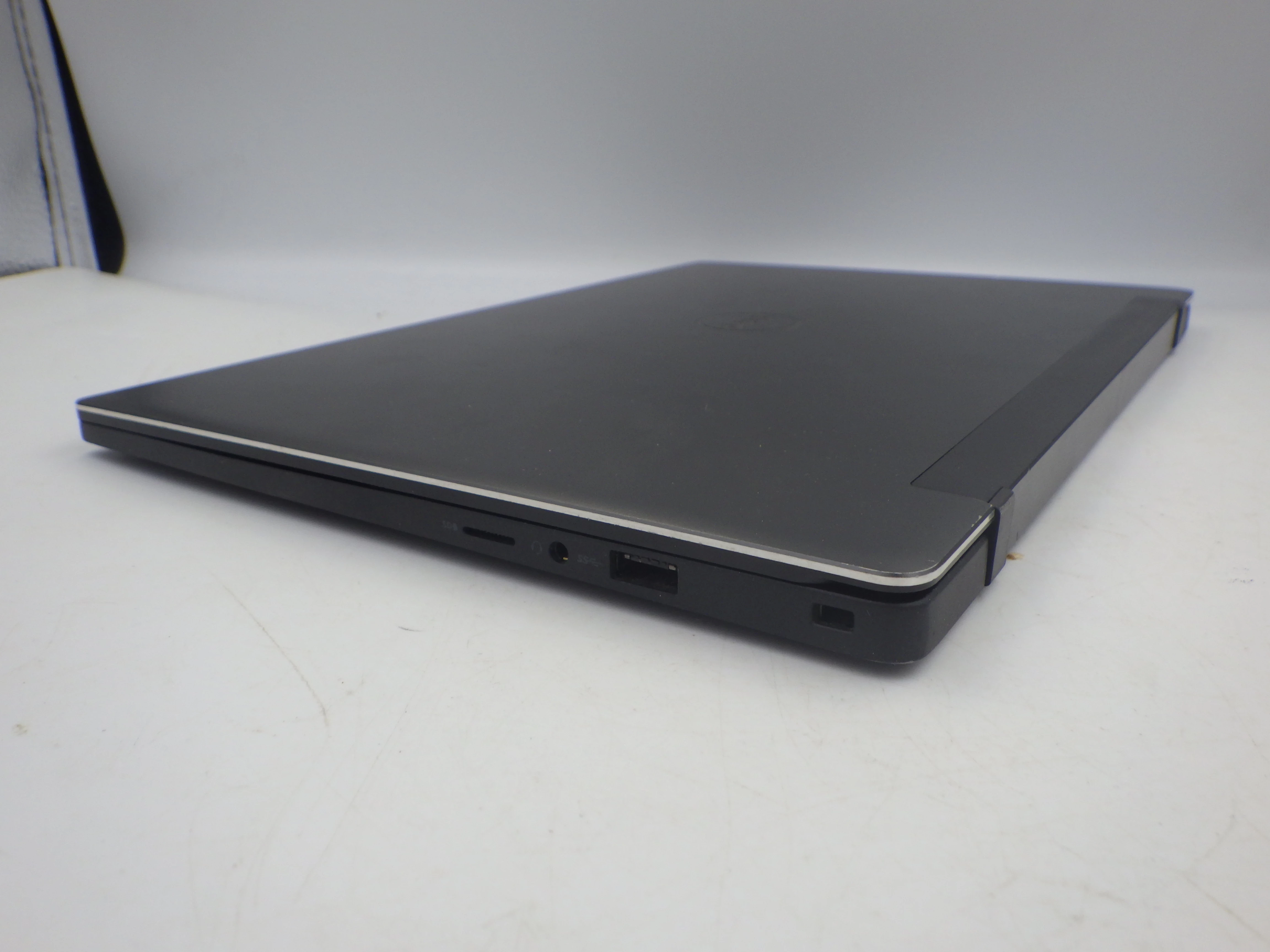 laptop-dell-latitude-7370-zasilacz-przekatna-ekranu-1330