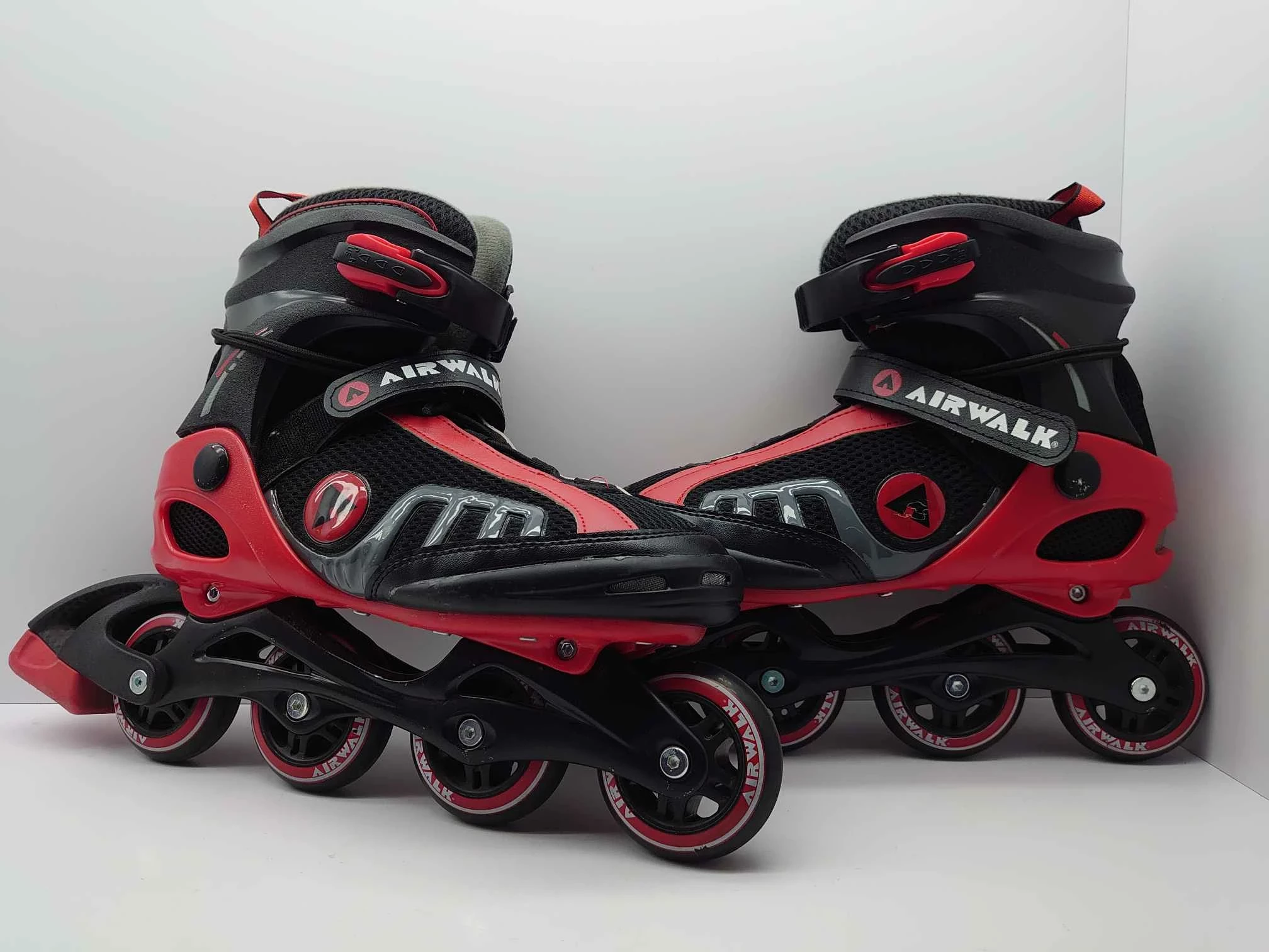 rolki-airwalk-rozm42-rozmiar-39-42