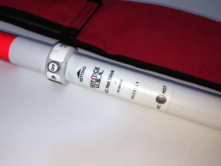 DETEKTOR PRĄDU PRZEMIENNEGO AC HOT STICK