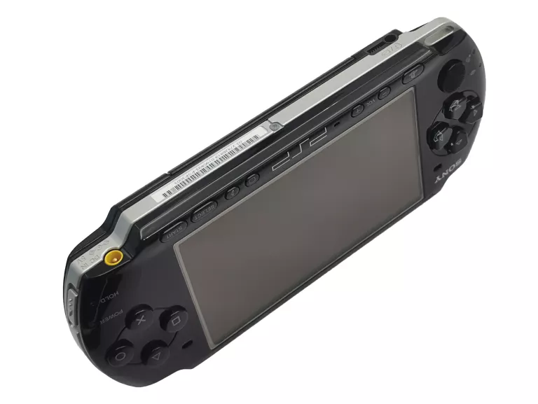 KONSOLA SONY PLAYSTATION PORTABLE PSP-3003 + GRY!