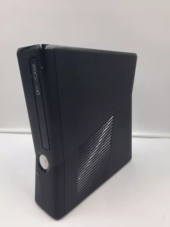 KONSOLA XBOX 360 S / 250GB / MOD.1439 KINECT