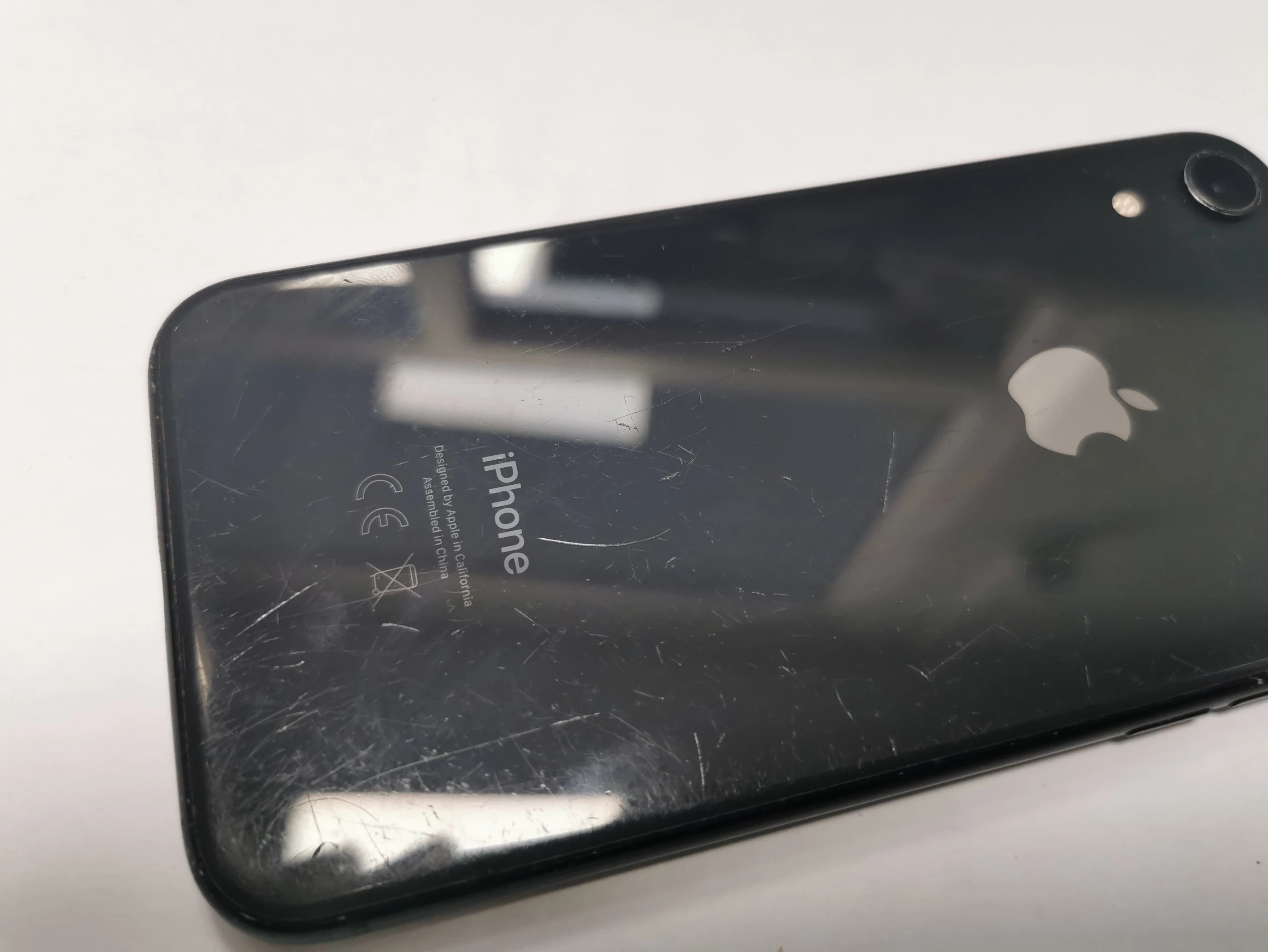 telefon-iphone-xr-256gb-midnight-bat80-kod-producenta-mryj2pma