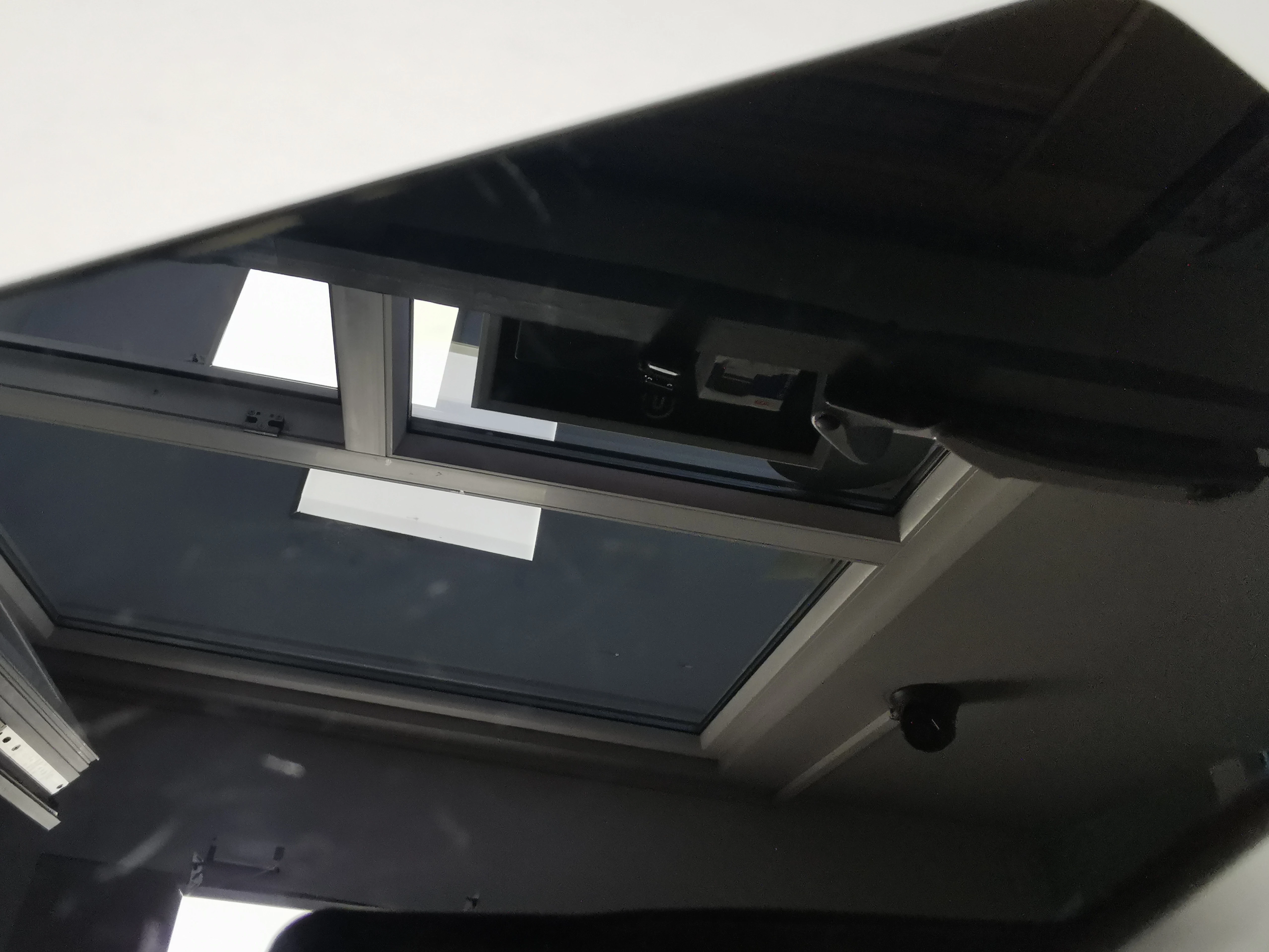 telefon-iphone-xr-256gb-midnight-bat80-przekatna-ekranu-61