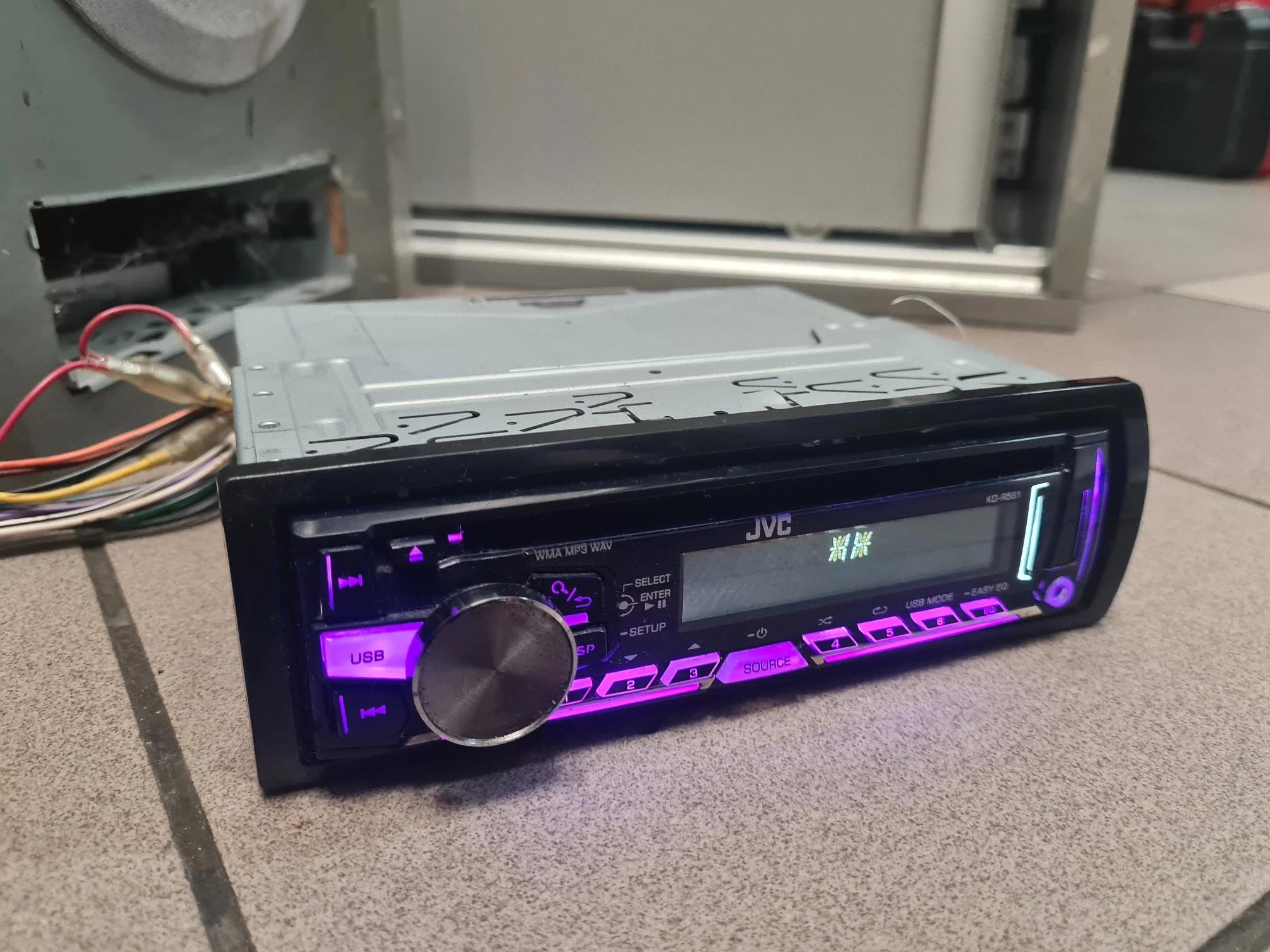 RADIO SAMOCHODOWE JVC KD-R561 USB, Radioodtwarzacze