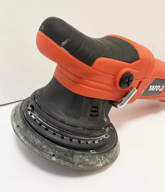 polerka-wielofunkcyjna-yato-yt-82200-napiecie-zasilania-1