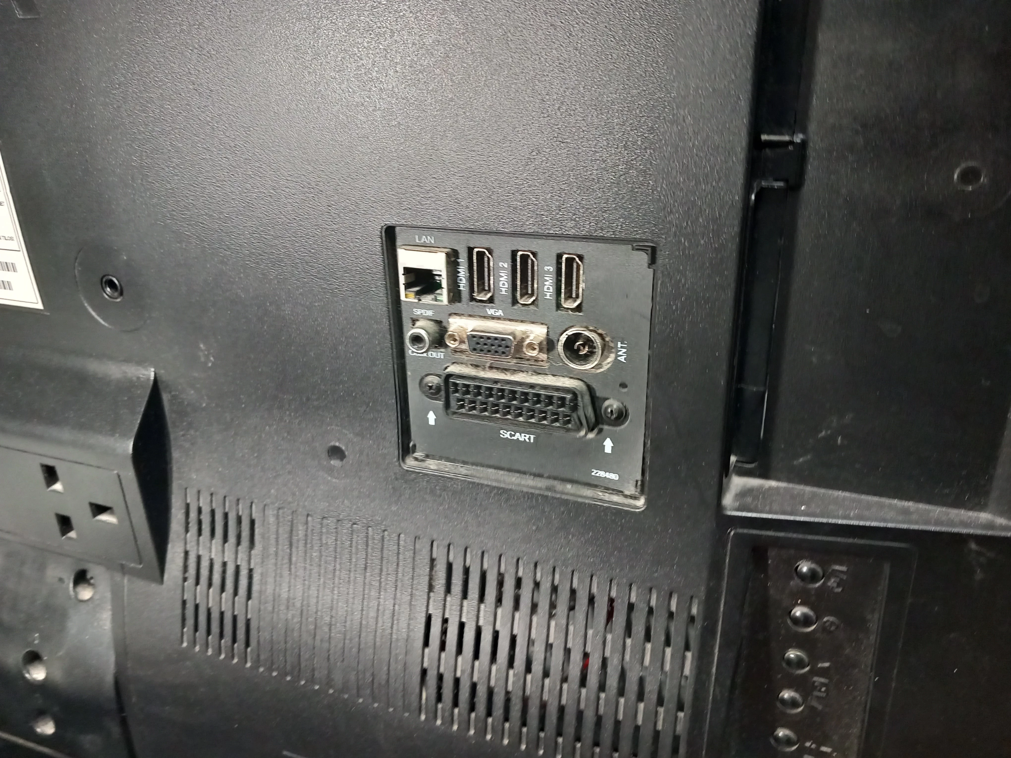 telewizor-toshiba-40l3433dg-kod-producenta-40l3433dg