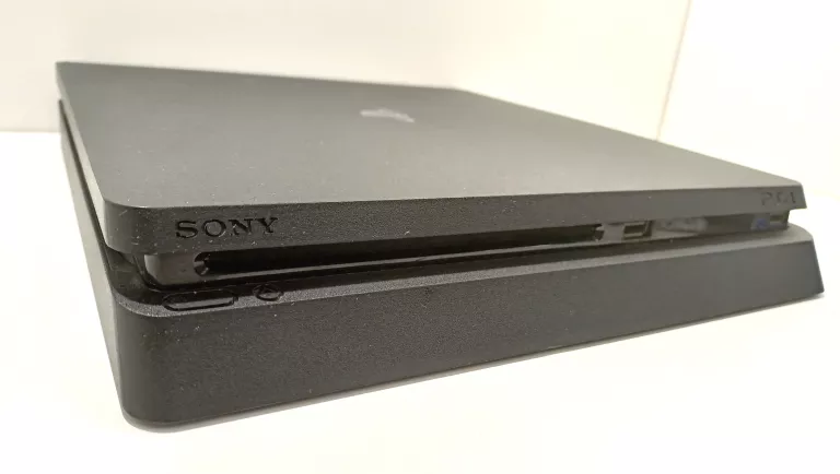 KONSOLA PS4 SLIM 1TB