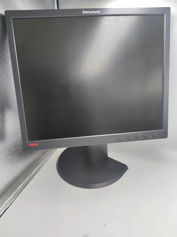 MONITOR LCD LENOVO LT2452P