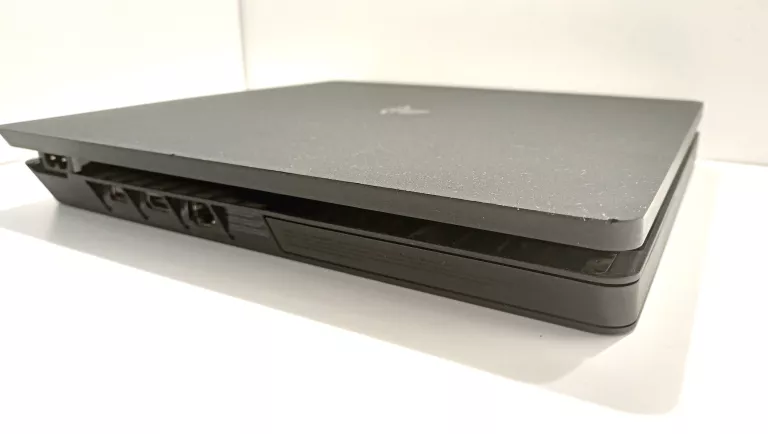 KONSOLA PS4 SLIM 1TB