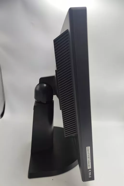 MONITOR LCD LENOVO LT2452P