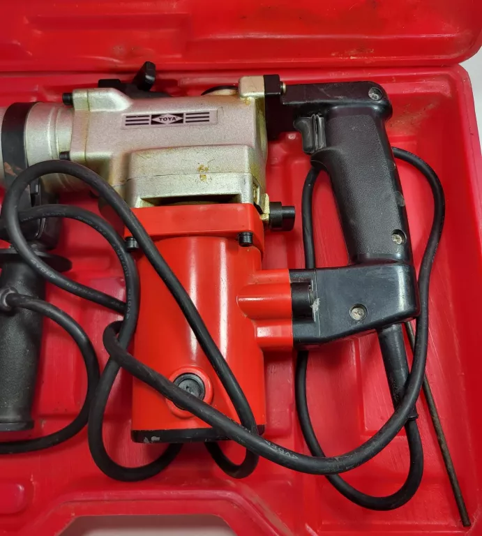 mlot-udarowy-toya-typ-79030-opis-marka-toya