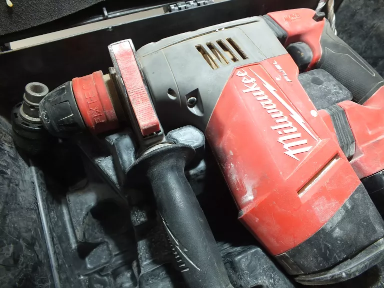 MILWAUKEE M18 CHPX-502X SDS-PLUS/AKU 5.5AH