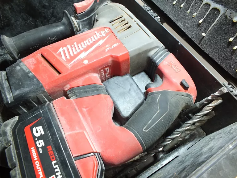 MILWAUKEE M18 CHPX-502X SDS-PLUS/AKU 5.5AH