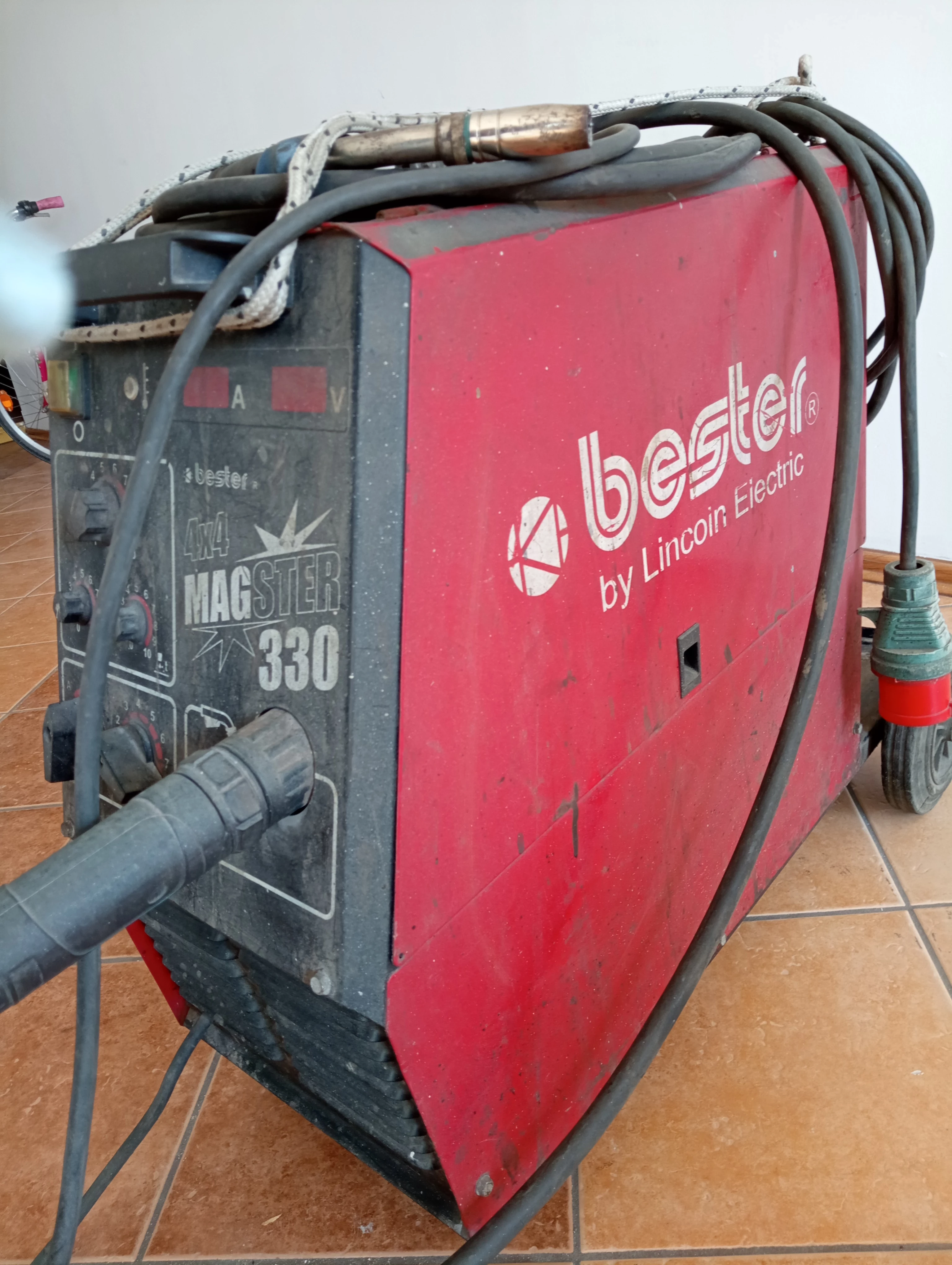 migomat-spawarka-mig-bester-magster-330-4x4-pakiet-mazurskie-przedmiescie-10-biskupiec