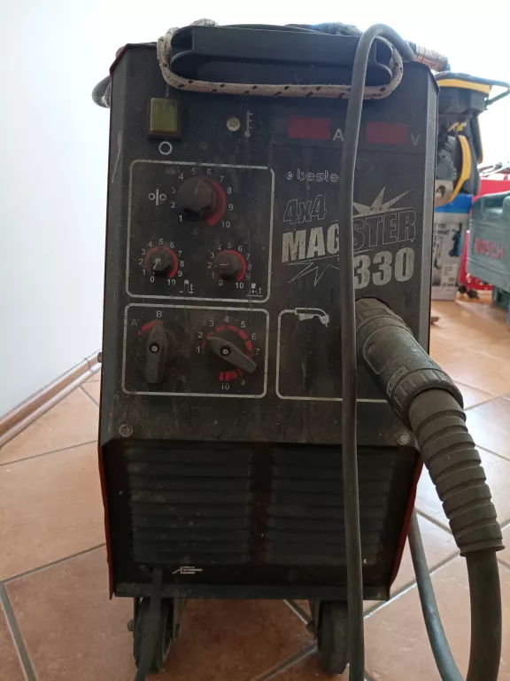 migomat-spawarka-mig-bester-magster-330-4x4-pakiet-kod-producenta-be-pmag3304x4