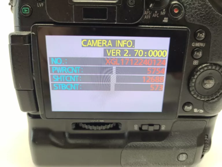 panasonic-lumix-dmc-gh4-body-adapter-viltrox-stan-uzywany