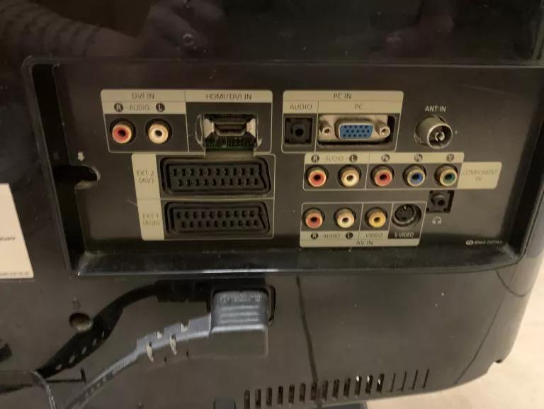 TELEWIZOR SAMSUNG LE23R71B