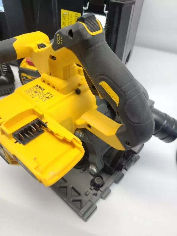 ZAGŁĘBIARKA FLEXVOLT 54V 2X 6AH DEWALT DCS520T2