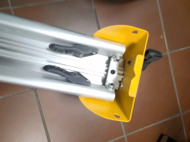 STÓŁ DEWALT DO UKOŚNICY DWS 780