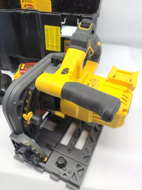 ZAGŁĘBIARKA FLEXVOLT 54V 2X 6AH DEWALT DCS520T2
