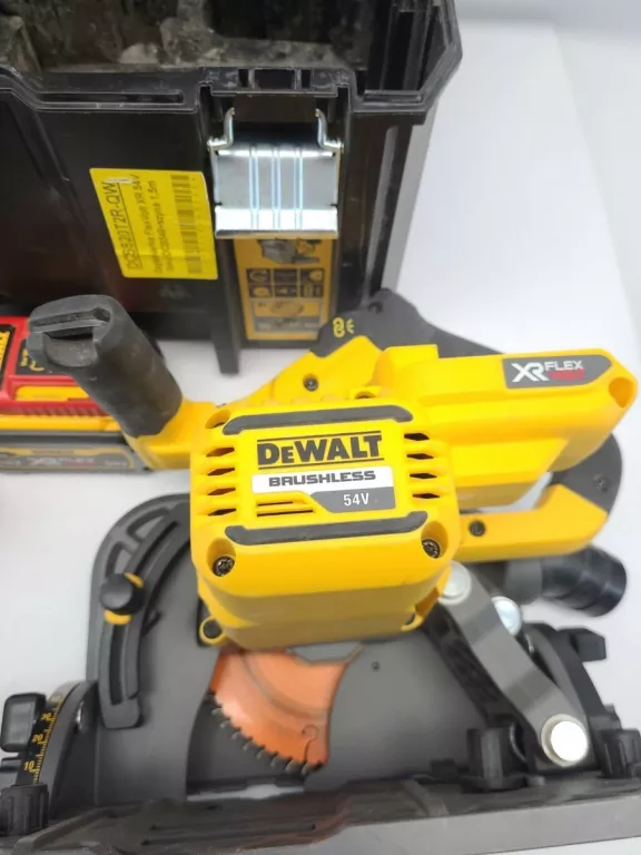 ZAGŁĘBIARKA FLEXVOLT 54V 2X 6AH DEWALT DCS520T2