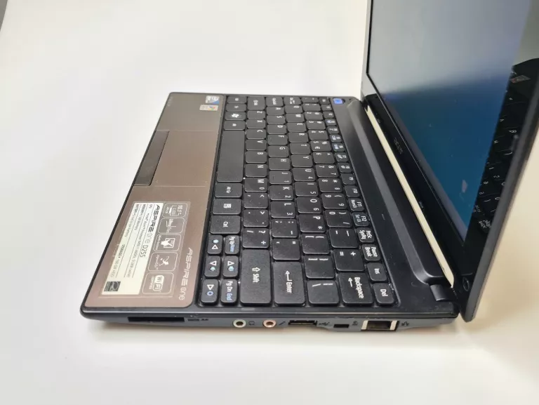 LAPTOP ACER ASPIRE ONE D255
