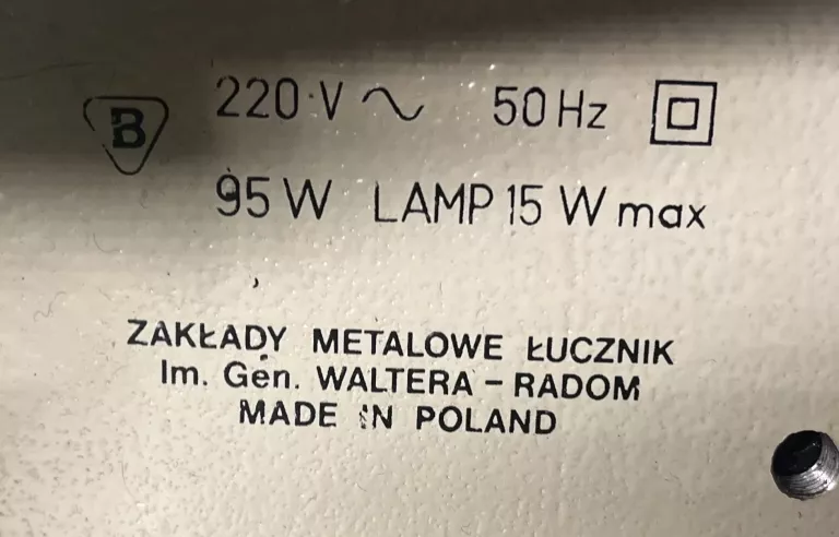 MASZYNA DO SZYCIA ŁUCZNIK
