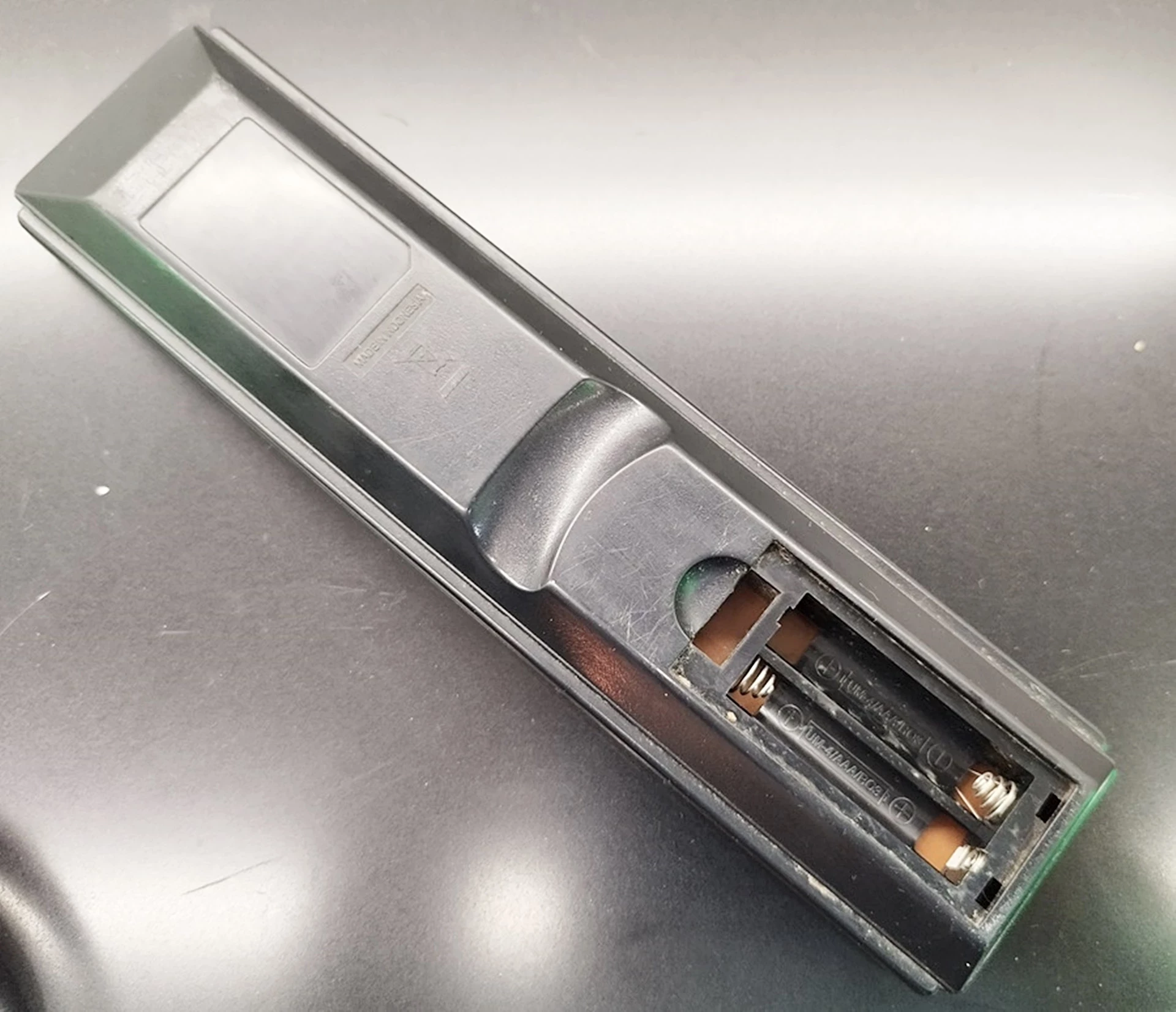 amplituner-lg-ht303pd-moc-znamionowa-rms-300