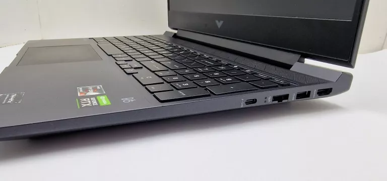 LAPTOP GAMINGOWY HP VICTUS 15-FB0142NW
