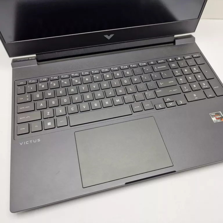 LAPTOP GAMINGOWY HP VICTUS 15-FB0142NW