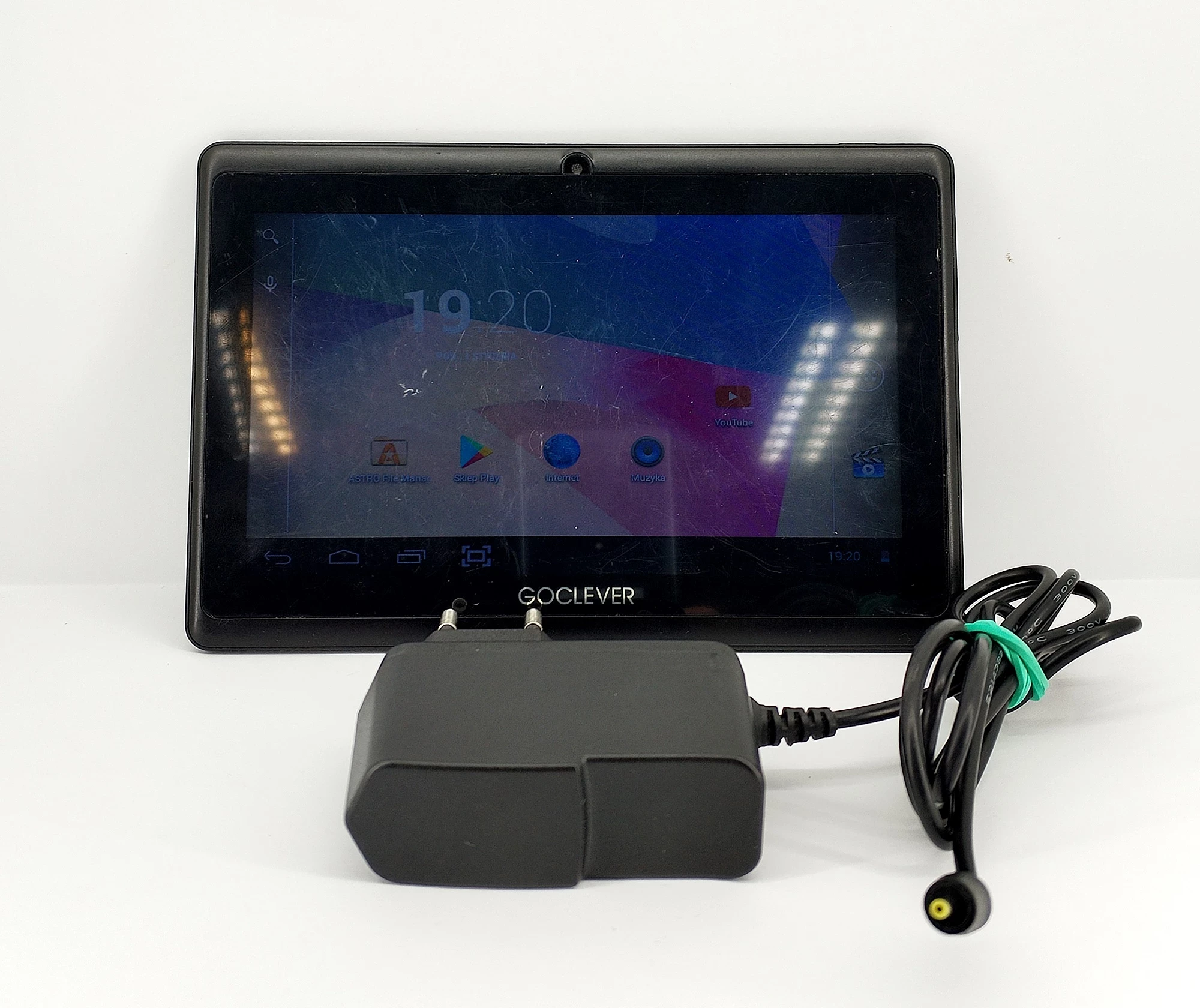 tablet-goclever-terra-70l-pilsudskiego-8-konskie-unico