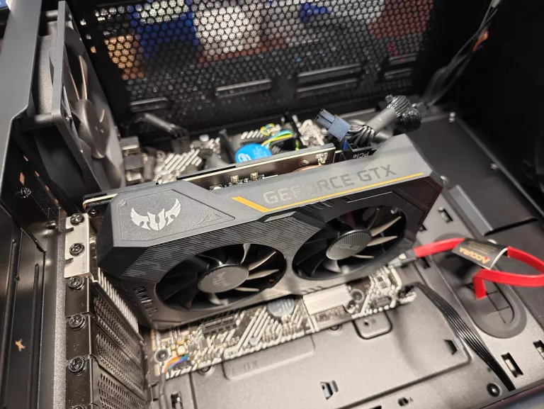 komputronik-infinity-x510-i5-10400f-geforce-1650-8gb-500gb-ssd-1tb-kompute-stan-uzywany