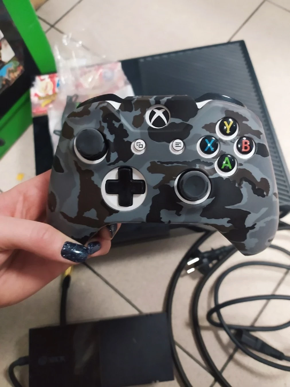 konsola-xbox-one-1tb-kpl-sluchawki-hdmi-ean-gtin-12345678