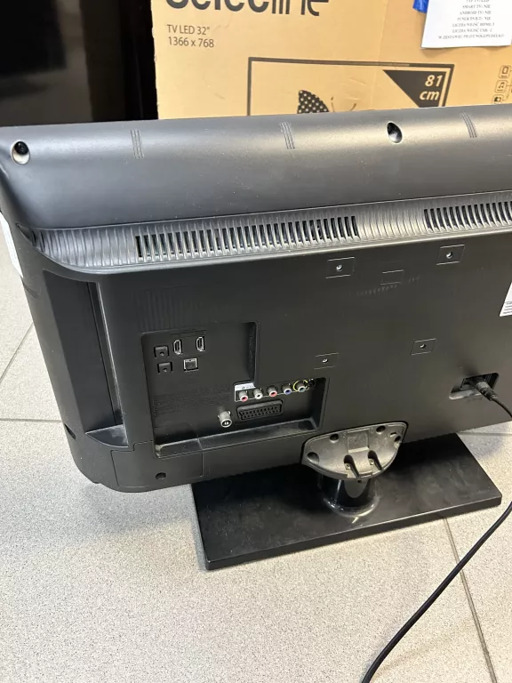 TELEWIZOR SAMSUNG UE26EH4000W/XXH + PILOT USZKODZONA MATRYCA