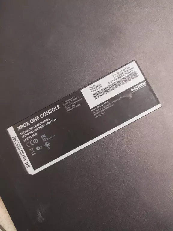 KONSOLA XBOX ONE 1TB KPL SŁUCHAWKI HDMI