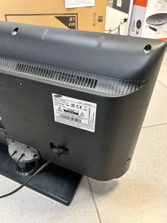 TELEWIZOR SAMSUNG UE26EH4000W/XXH + PILOT USZKODZONA MATRYCA