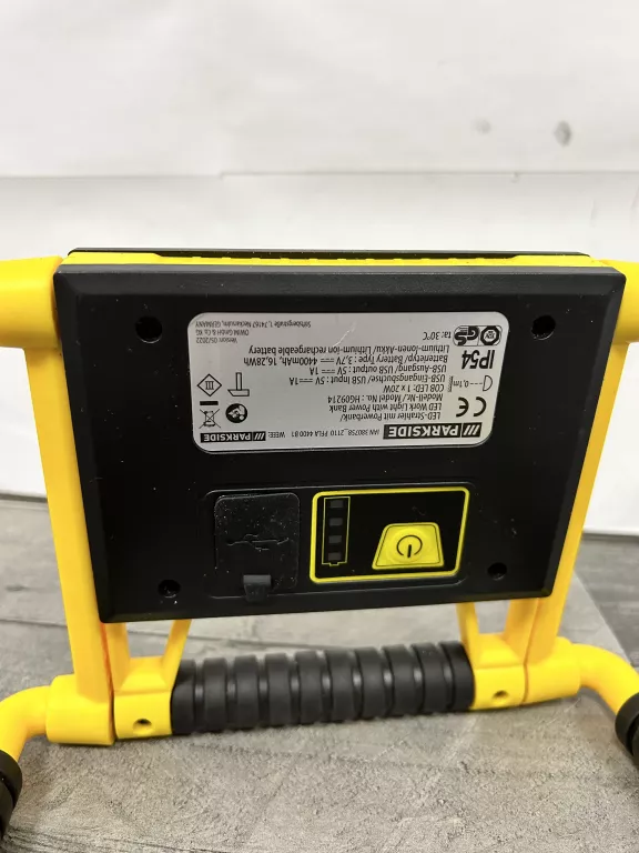 HALOGEN PARKSIDE PFLA 4400 B1
