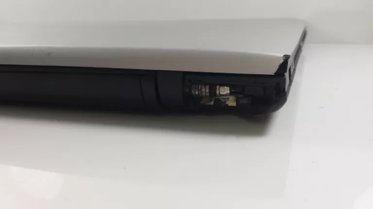 LAPTOP LENOVO G50-45 80E3 4GB RAM AMD E1-6010