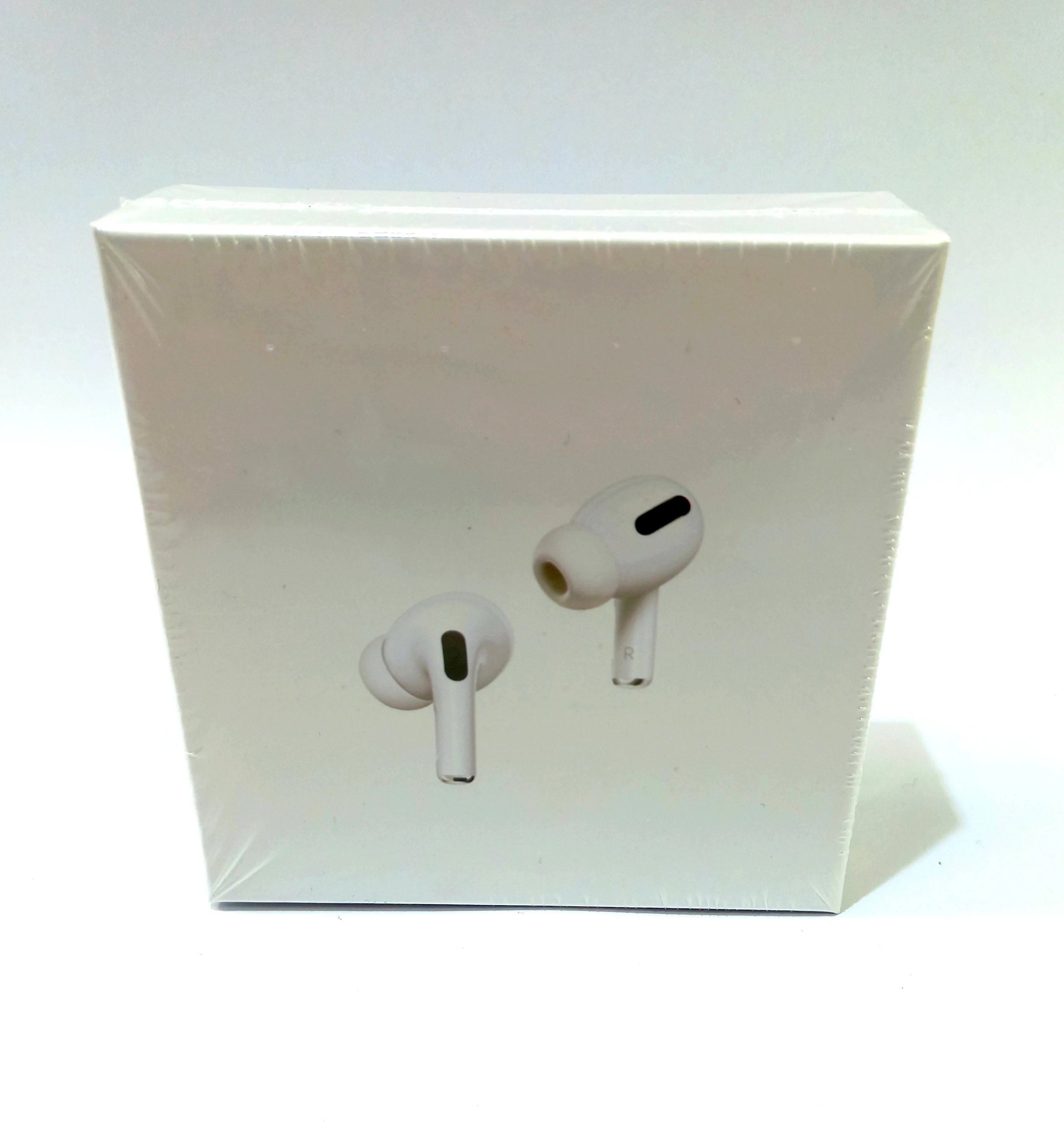 sluchawki-bezprzewodowe-douszne-biale-z-etui-ladujacym-garbary-53-poznan