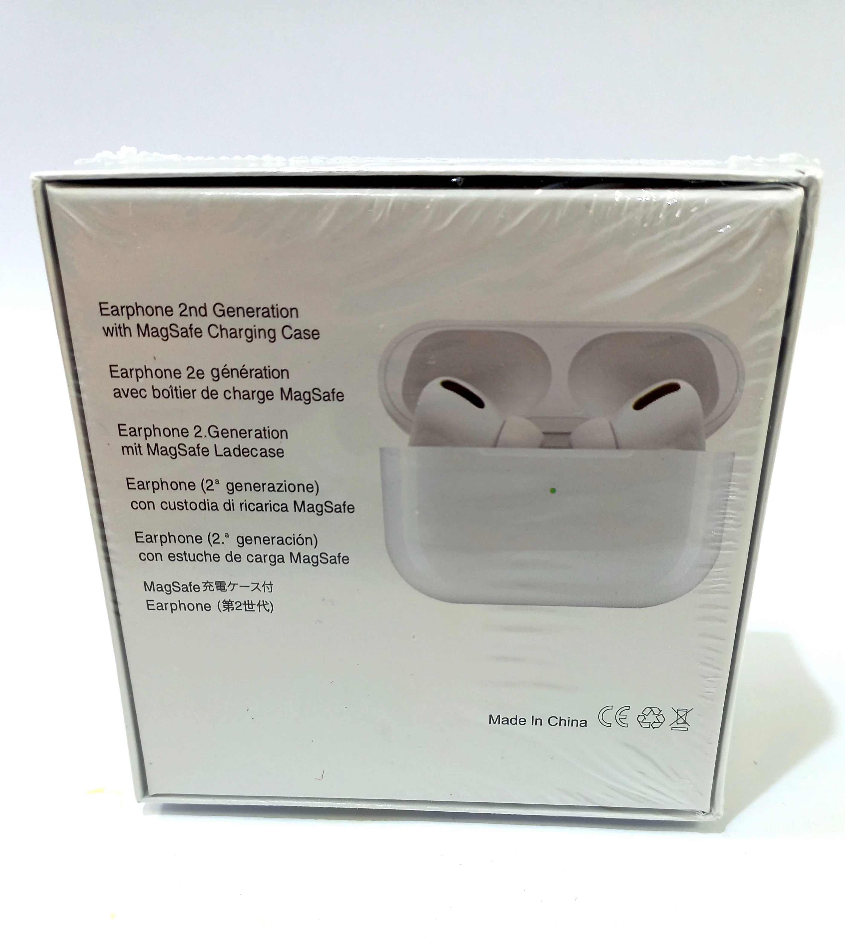 sluchawki-bezprzewodowe-douszne-biale-z-etui-ladujacym-stan-uzywany