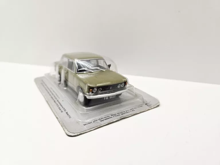 model-auta-143-fiat-125p-mr75-marka-de-agostini