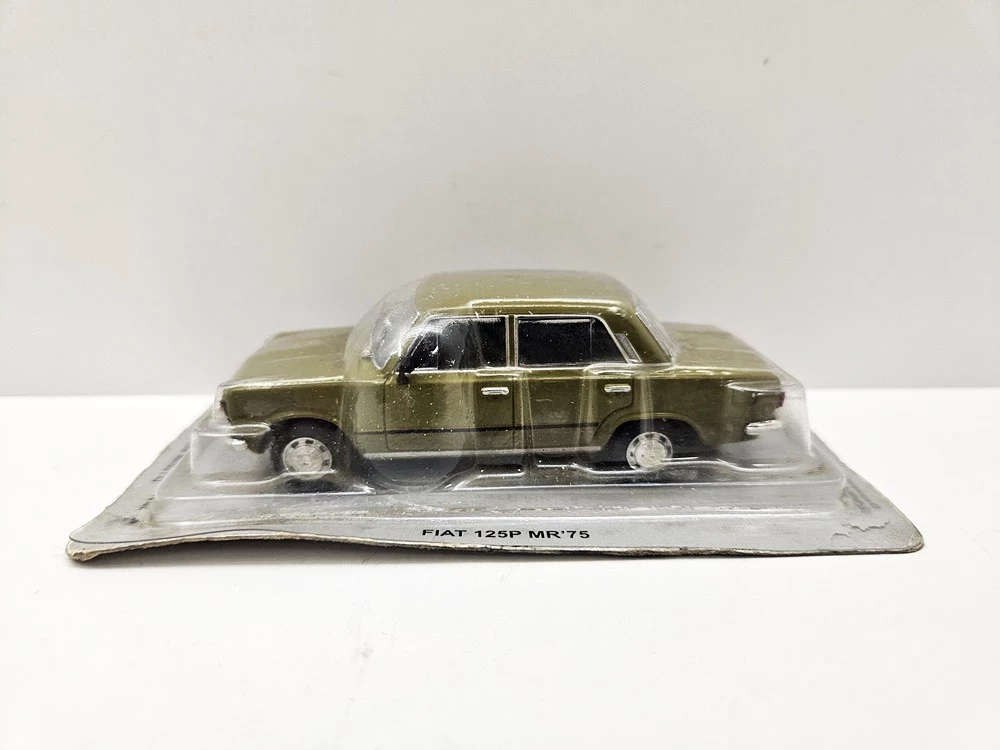 model-auta-143-fiat-125p-mr75-grabiszynska-30-wroclaw