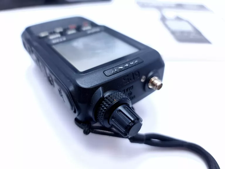 RADIOTELEFON YAESU FT2DR C4FM 144/430MHZ